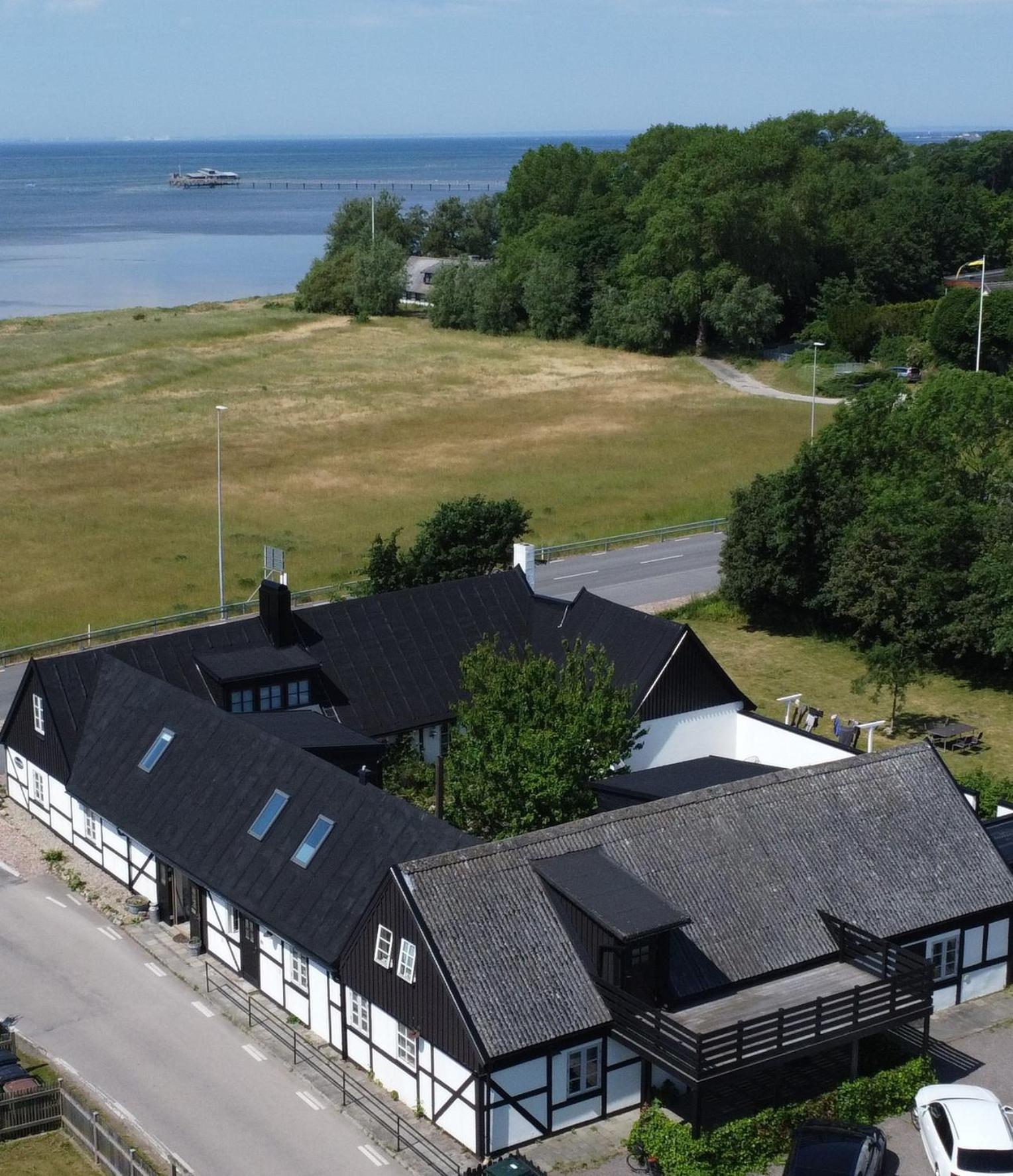Bjerred B&B Bjärred エクステリア 写真